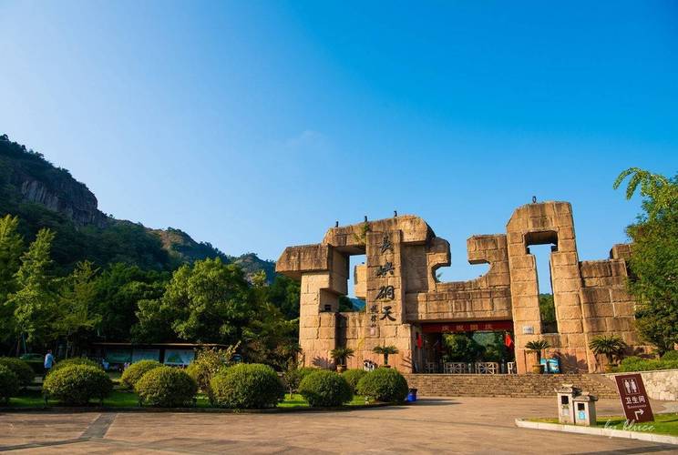 台州旅游景点攻略?台州旅游景点攻略自驾游?-第1张图片-诗丽旅游网 台州旅游景点攻略?台州旅游景点攻略自驾游?-第1张图片-诗丽旅游网