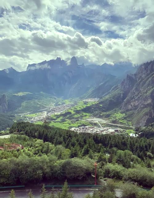 甘南前十旅游景点?甘南主要旅游景点?-第5张图片-诗丽旅游网 甘南前十旅游景点?甘南主要旅游景点?-第5张图片-诗丽旅游网