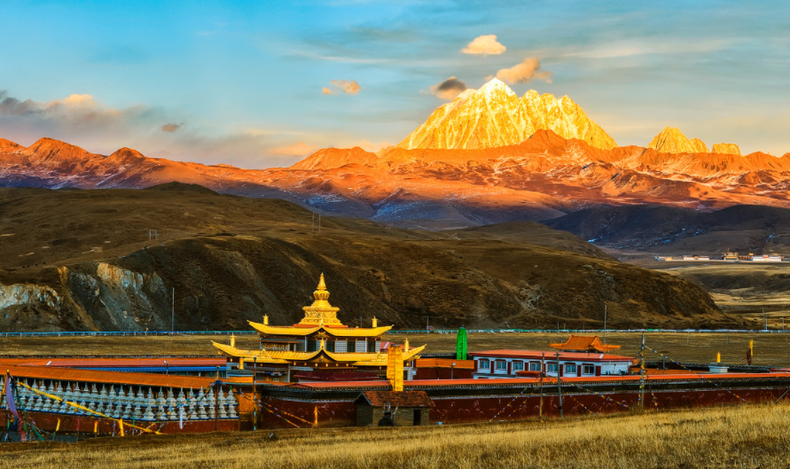 新都桥必去景点有哪些,新都桥景点在哪-第2张图片-诗丽旅游网 新都桥必去景点有哪些,新都桥景点在哪-第2张图片-诗丽旅游网