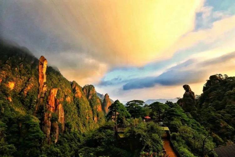 江西旅游景点有哪些景点名称,江西旅游 景点?-第1张图片-诗丽旅游网 江西旅游景点有哪些景点名称,江西旅游 景点?-第1张图片-诗丽旅游网