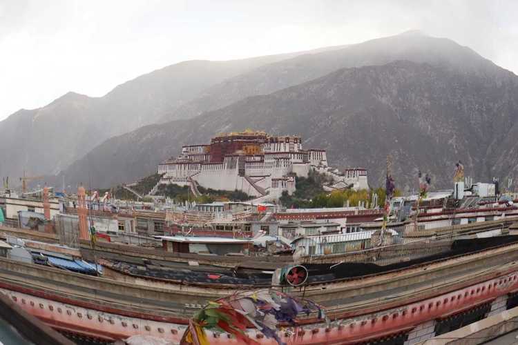 德令哈旅游攻略必玩的景点,德令哈市旅游攻略?-第4张图片-诗丽旅游网 德令哈旅游攻略必玩的景点,德令哈市旅游攻略?-第4张图片-诗丽旅游网