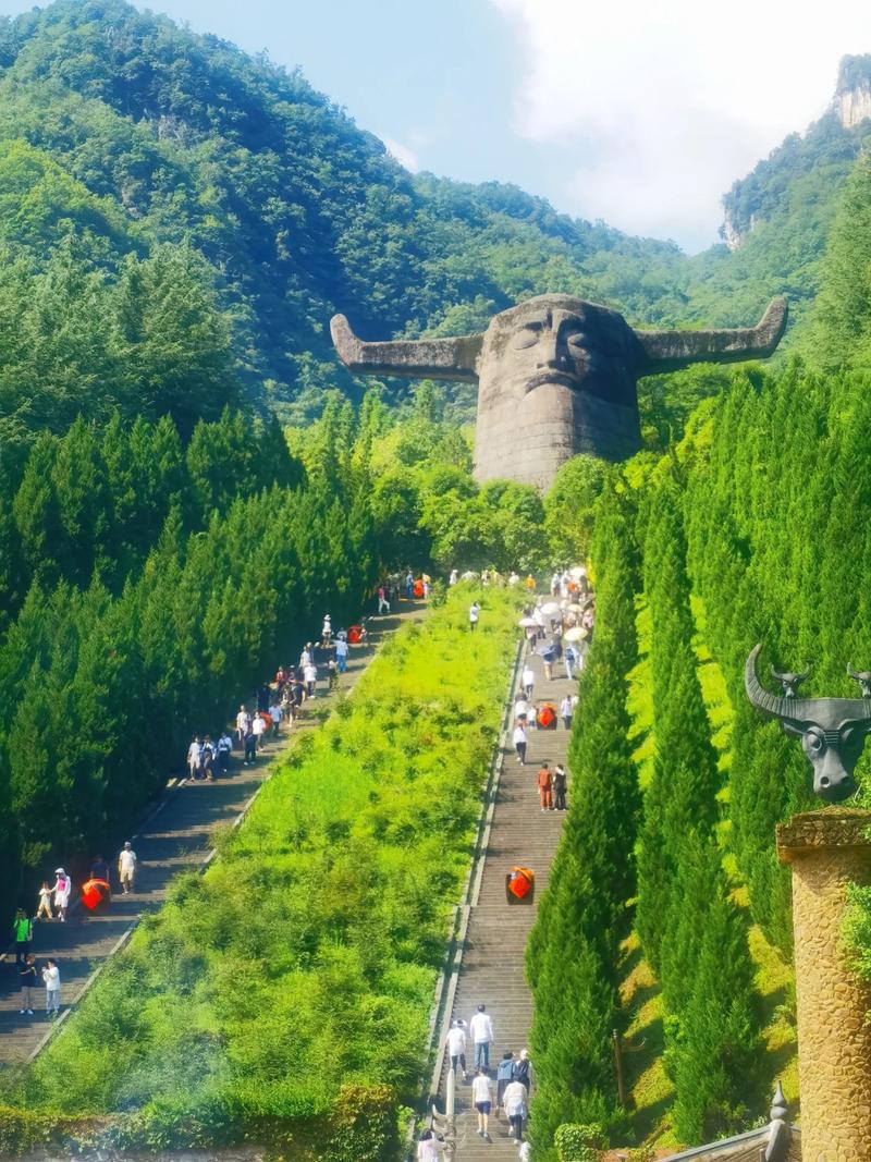 湖北神农架旅游区景点有哪些,湖北神农架旅游好玩吗?-第3张图片-诗丽旅游网 湖北神农架旅游区景点有哪些,湖北神农架旅游好玩吗?-第3张图片-诗丽旅游网