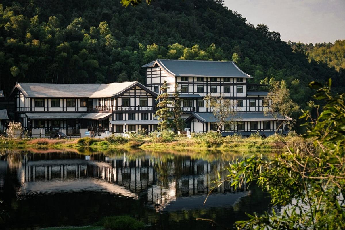 湖南旅游攻略二日游免费路线,湖南省内二日游-第1张图片-诗丽旅游网 湖南旅游攻略二日游免费路线,湖南省内二日游-第1张图片-诗丽旅游网