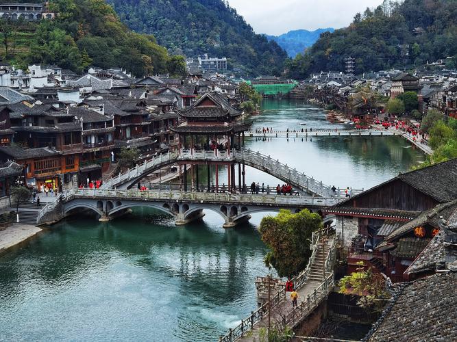 湘西旅游景点大全排名表,湘西旅游前十景点排名?-第3张图片-诗丽旅游网 湘西旅游景点大全排名表,湘西旅游前十景点排名?-第3张图片-诗丽旅游网