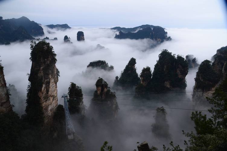 湖南必去的10个景点有哪些?湖南必去前十景点推荐?-第3张图片-诗丽旅游网 湖南必去的10个景点有哪些?湖南必去前十景点推荐?-第3张图片-诗丽旅游网