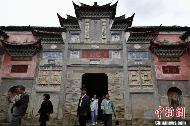 福建旅游线路设计,福建旅游十条精品线路?-第1张图片-诗丽旅游网 福建旅游线路设计,福建旅游十条精品线路?-第1张图片-诗丽旅游网