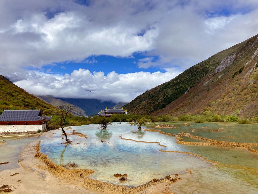 甘孜景点推荐，甘孜旅游景点排名前十？-第6张图片-诗丽旅游网