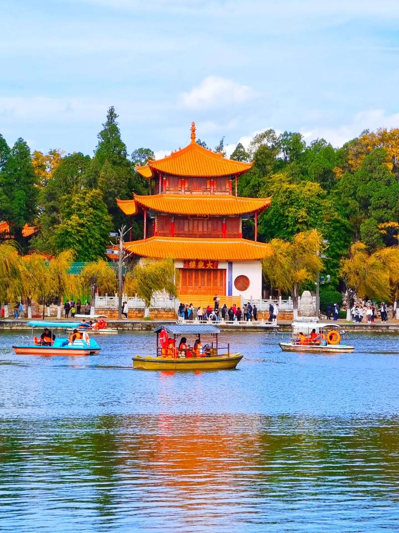 昆明旅游攻略冬季景点推荐一日游,昆明冬天旅游攻略-第3张图片-诗丽旅游网 昆明旅游攻略冬季景点推荐一日游,昆明冬天旅游攻略-第3张图片-诗丽旅游网